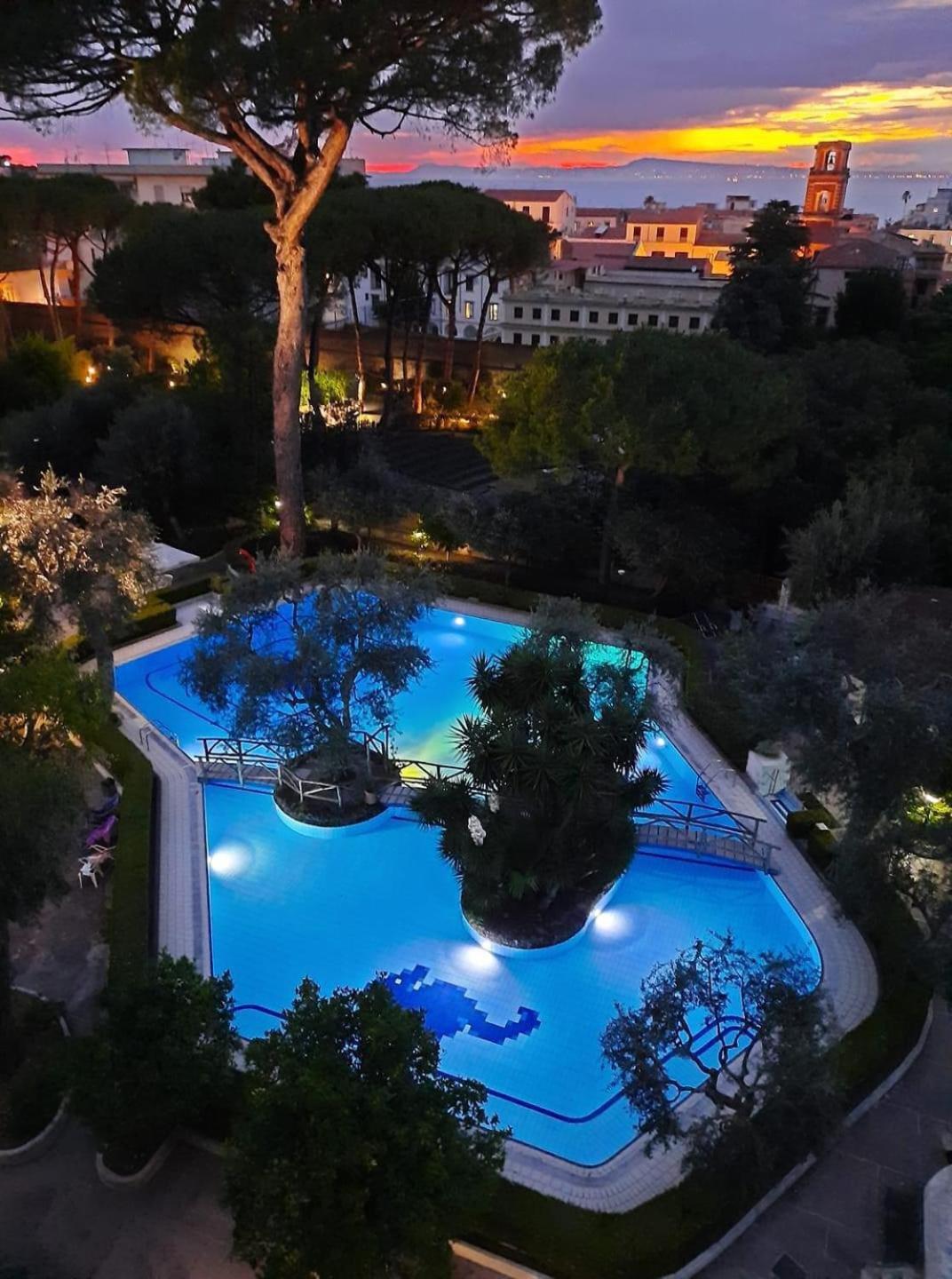 Dream House Apartment